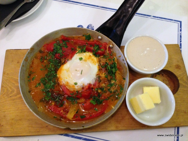 Kraków - Hamsa - Israeli - szakszuka, tahini, masło