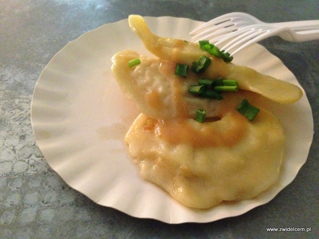 Foodstock Zupa - KAze - pierogi z wasabi