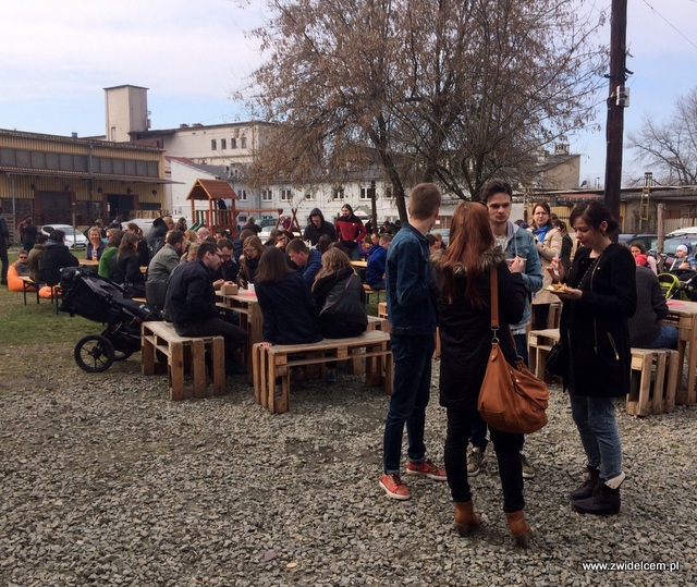 Foodstock Zupa - przed Fabryką