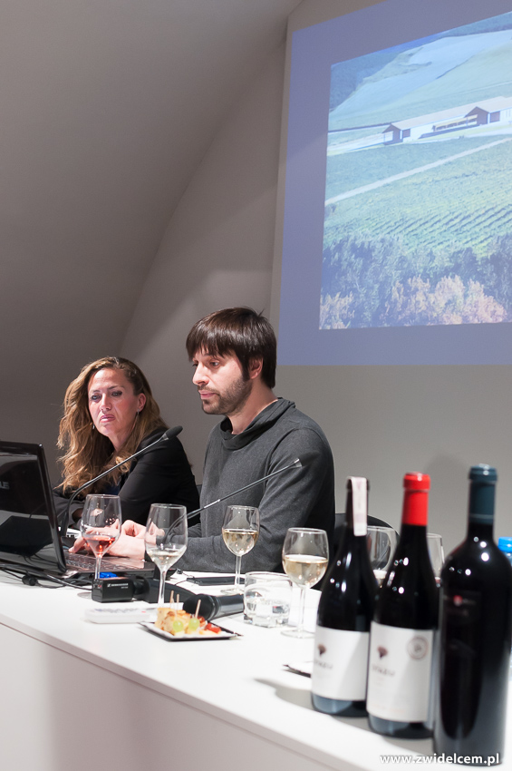 rozKraków - Instytut Cervantesa - Architektura i wino III: Bodega Otazu, Katedra wina - Diego Llorenta Dominguez,