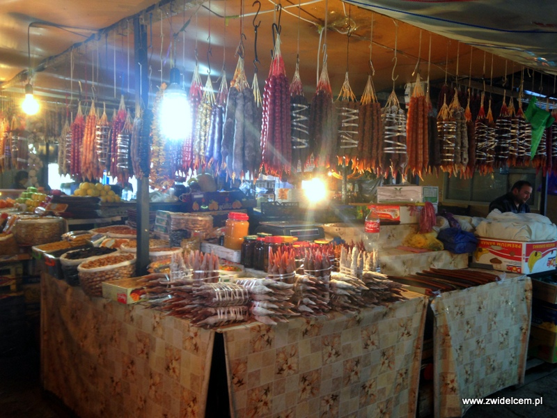 Gruzja - Tbilisi - Dezerters Bazaar- czurczhele