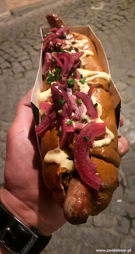 Kraków - The Dog - Pulled pork Dog